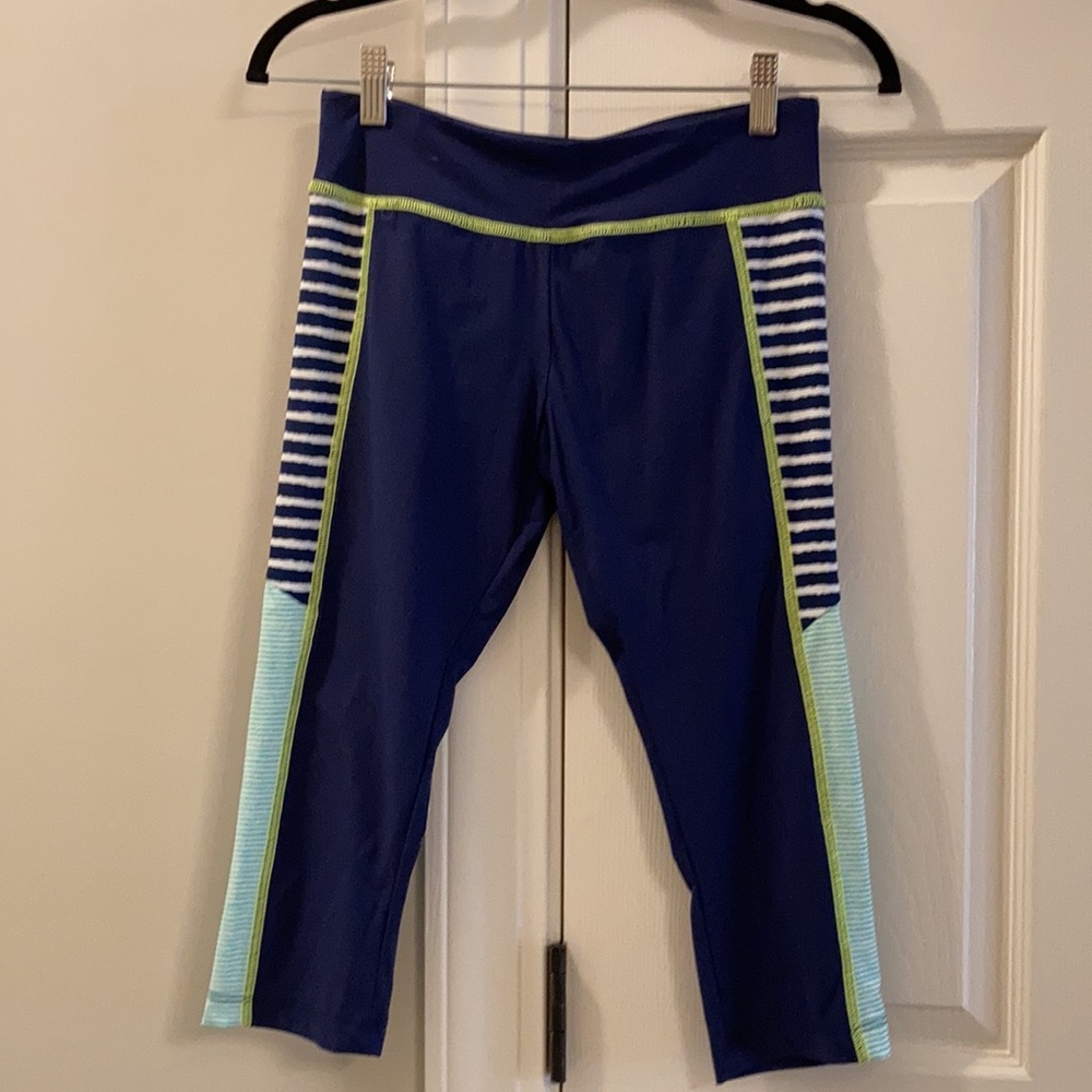 Sperry cropped leggings